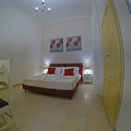 A Casa Tu Zi Melu Felline