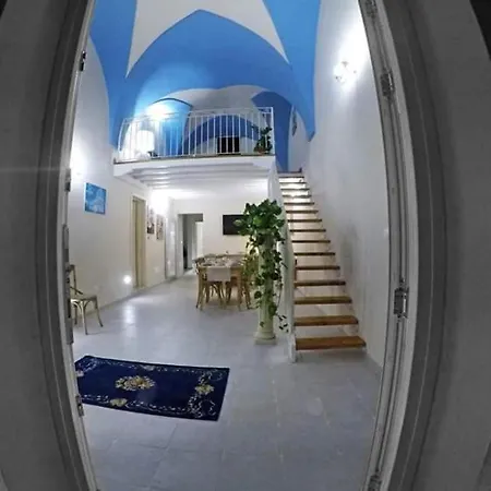 A Casa Tu Zi Melu Bed & Breakfast *