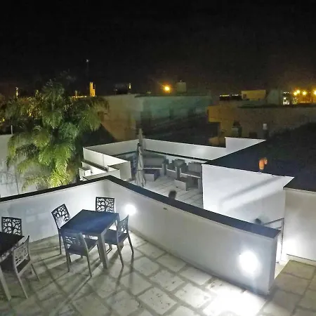 A Casa Tu Zi Melu Bed & Breakfast *