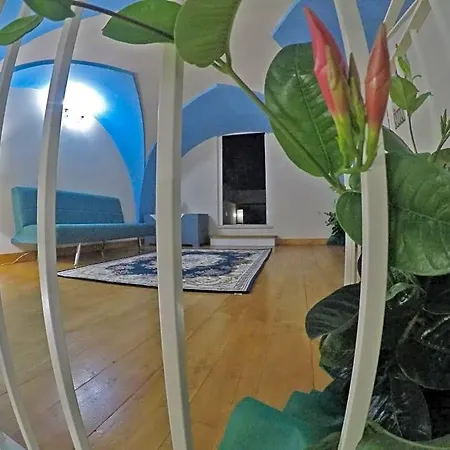 A Casa Tu Zi Melu Felline