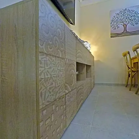 A Casa Tu Zi Melu
