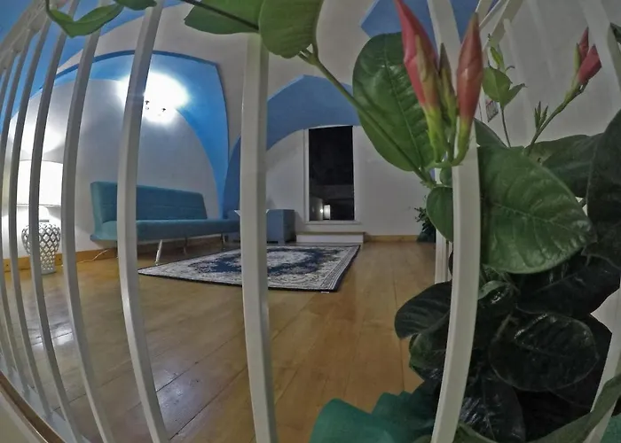 A Casa Tu Zi Melu Bed & Breakfast 4*